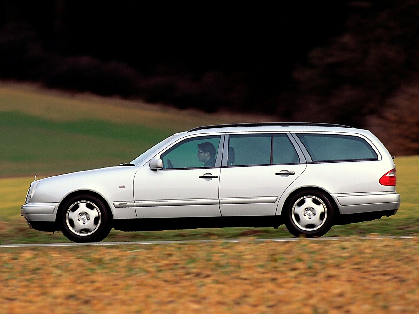 Mercedes-Benz E-Класс II (W210, S210), 1999, фото 3