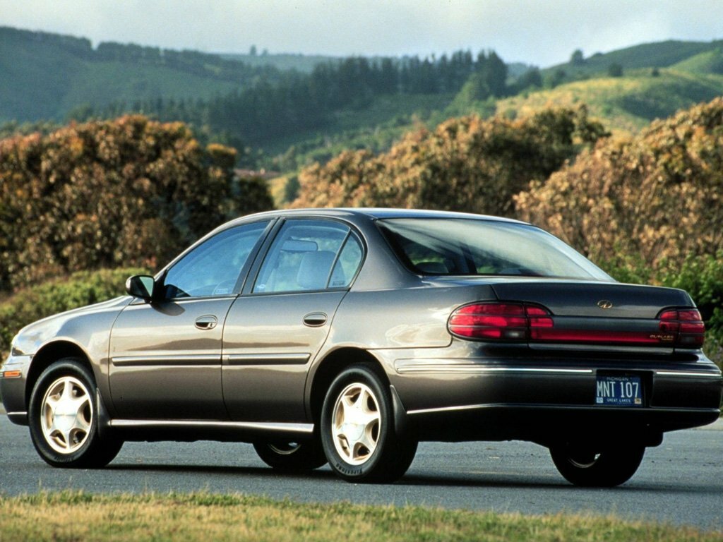 Oldsmobile Cutlass VI, 1997, фото 3
