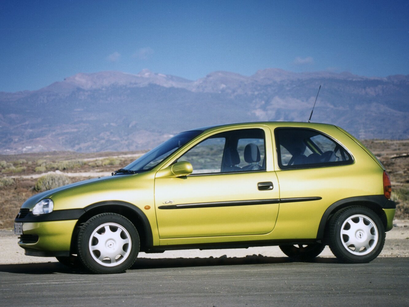 Opel Corsa B, 1997, фото 7