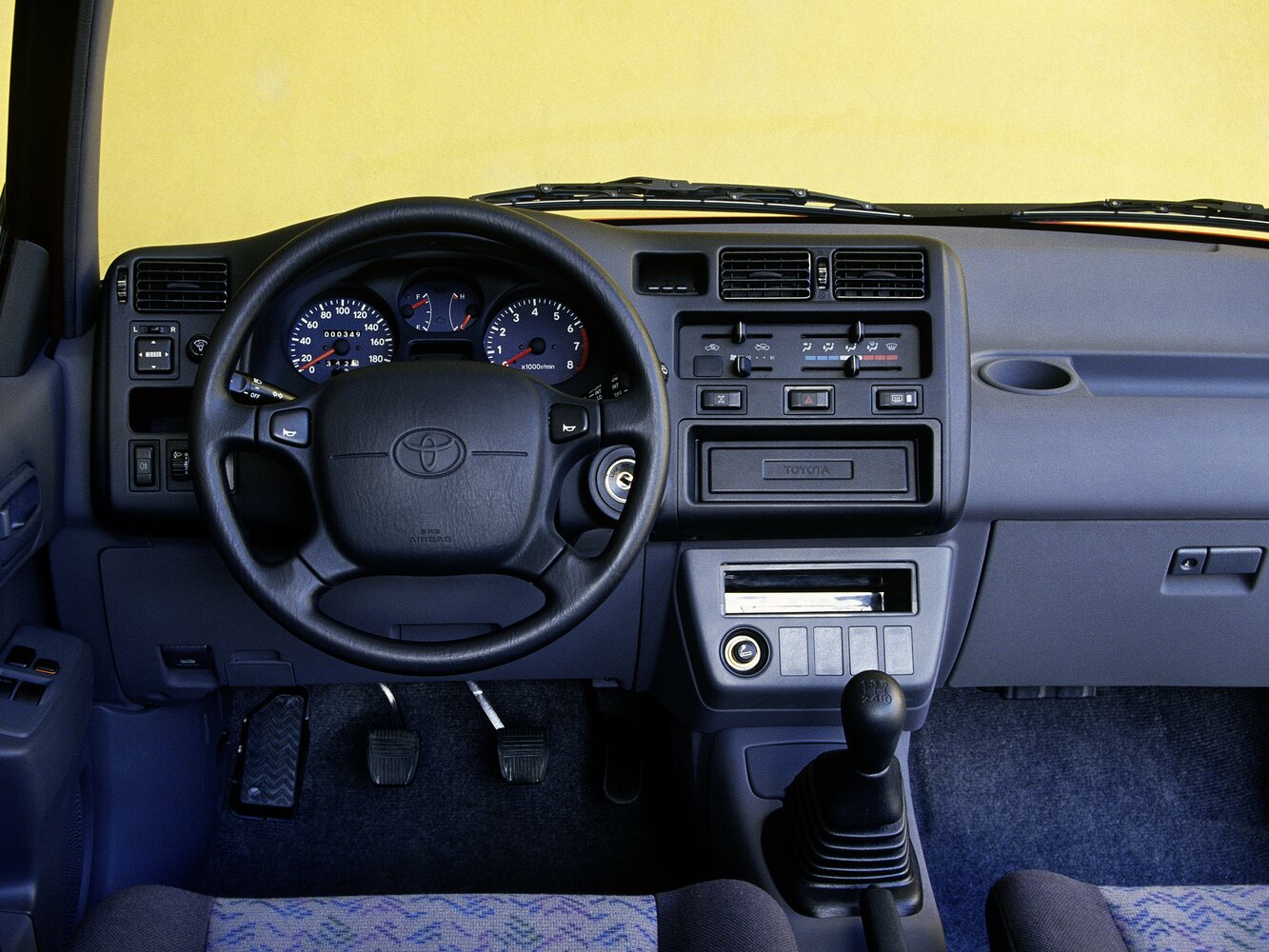 Toyota RAV4 I (XA10), 1995, фото 2
