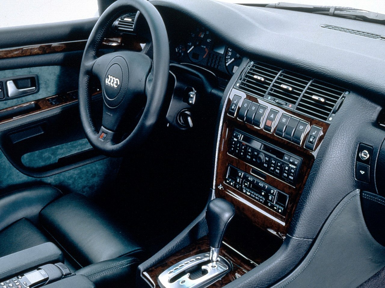 Audi S8 I (D2), 1997, фото 6