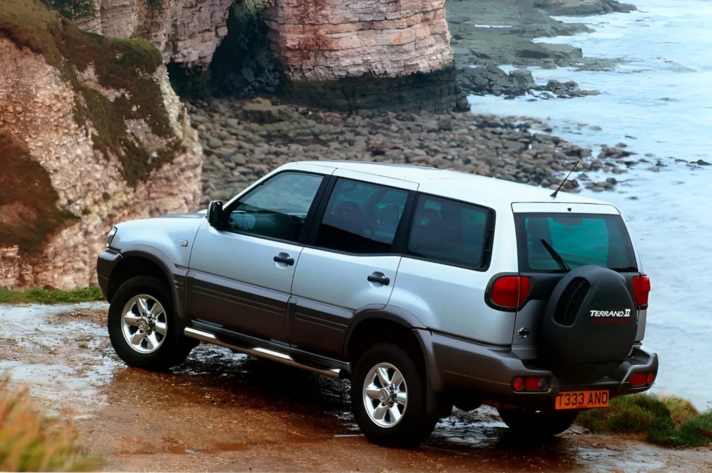 Nissan Terrano II Рестайлинг, 1998, фото 2