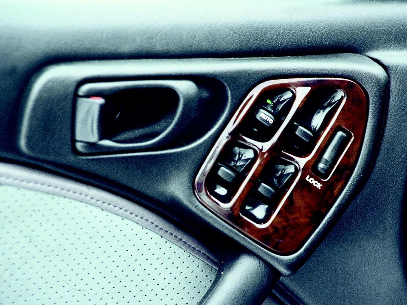 Subaru Legacy II, 1996, фото 3