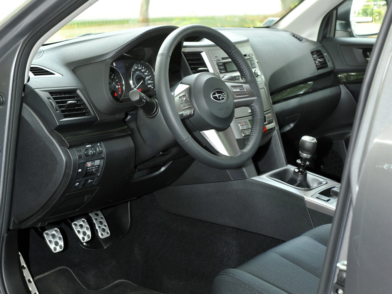 Subaru Legacy V, 2011, фото 2