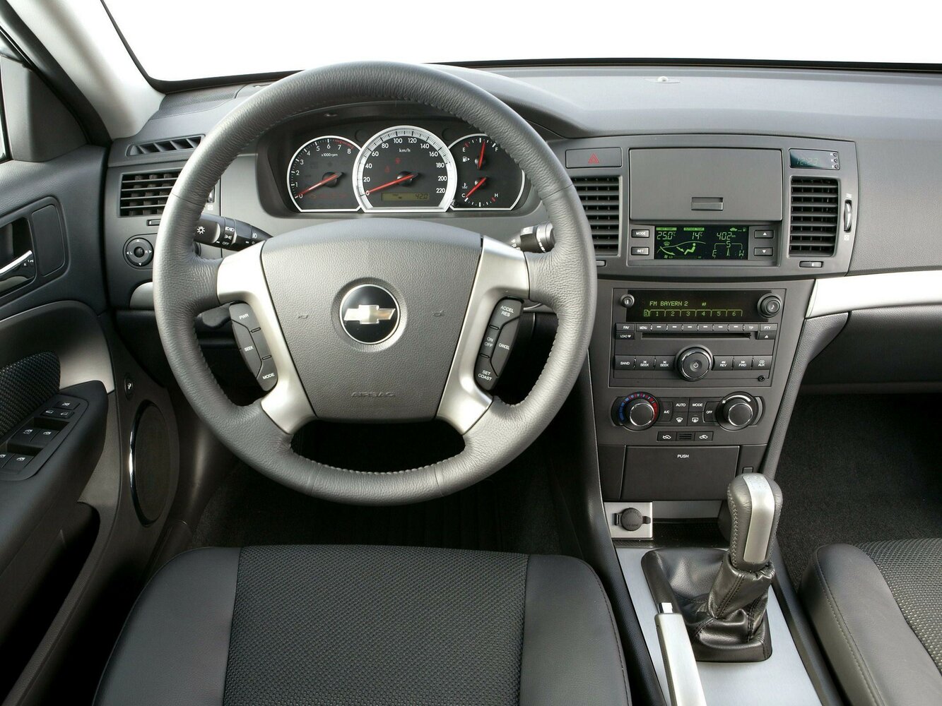 Chevrolet Epica V250 Рестайлинг, 2008, фото 4
