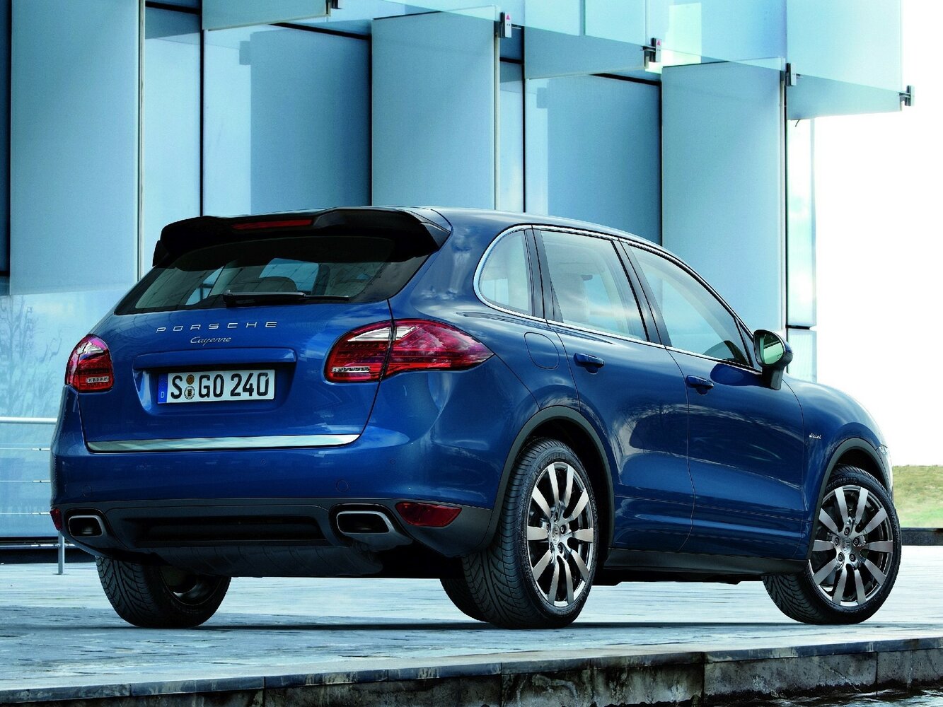 Porsche Cayenne II (958), 2010, фото 2