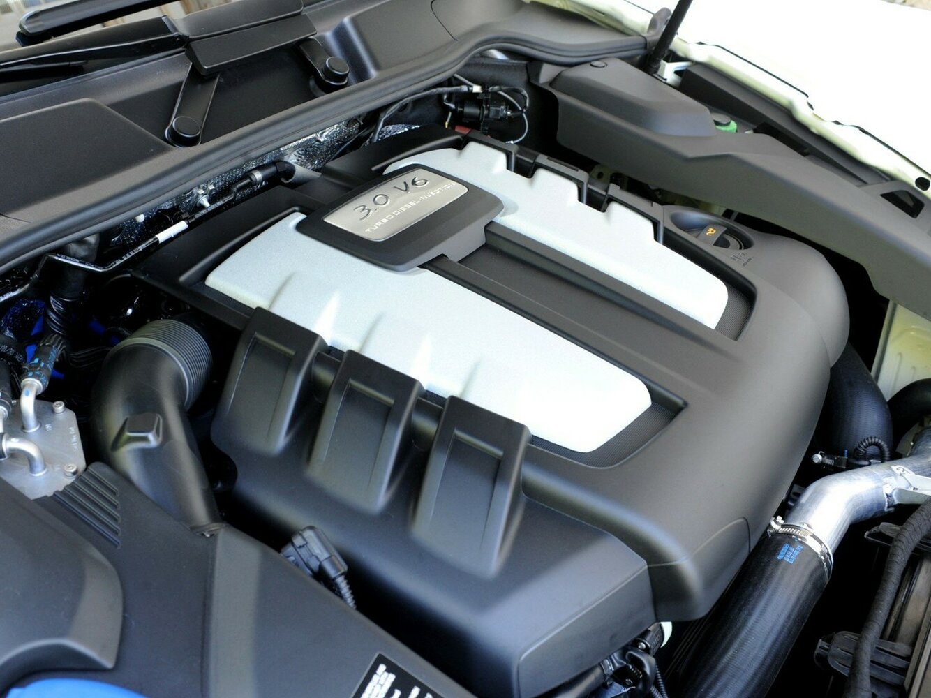 Porsche Cayenne II (958), 2010, фото 6