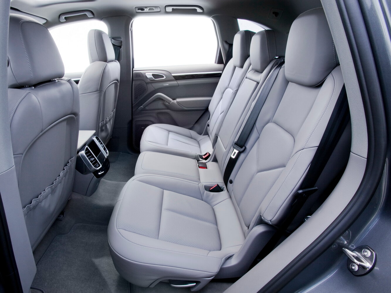 Porsche Cayenne II (958), 2010, фото 13