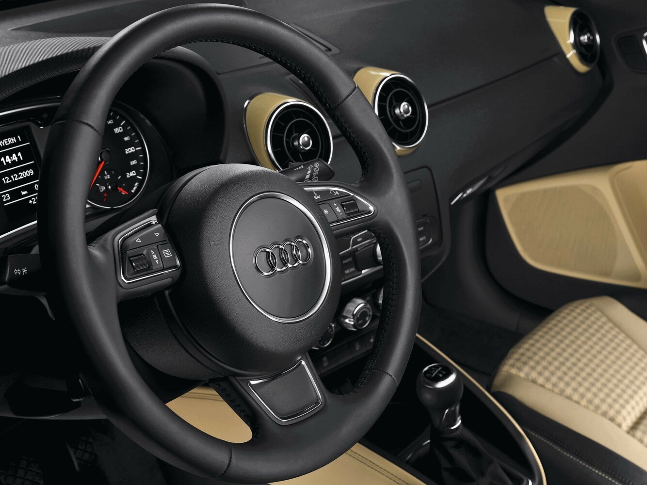 Audi A1 I (8X), 2012, фото 13