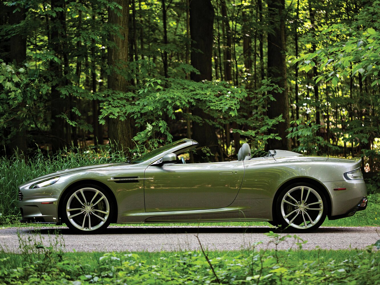 Aston Martin DBS II, 2010, фото 4