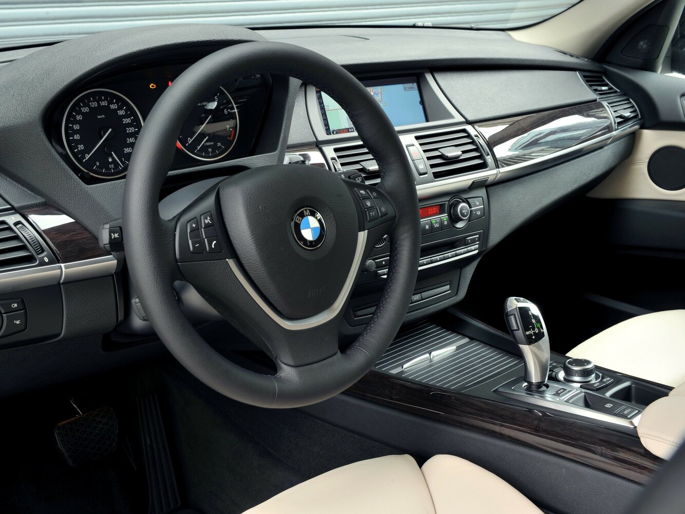 BMW X5 II (E70) Рестайлинг, 2013, фото 8