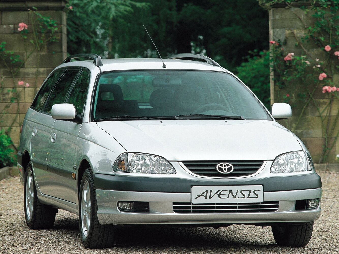 Toyota Avensis I Рестайлинг, 2001, фото 5