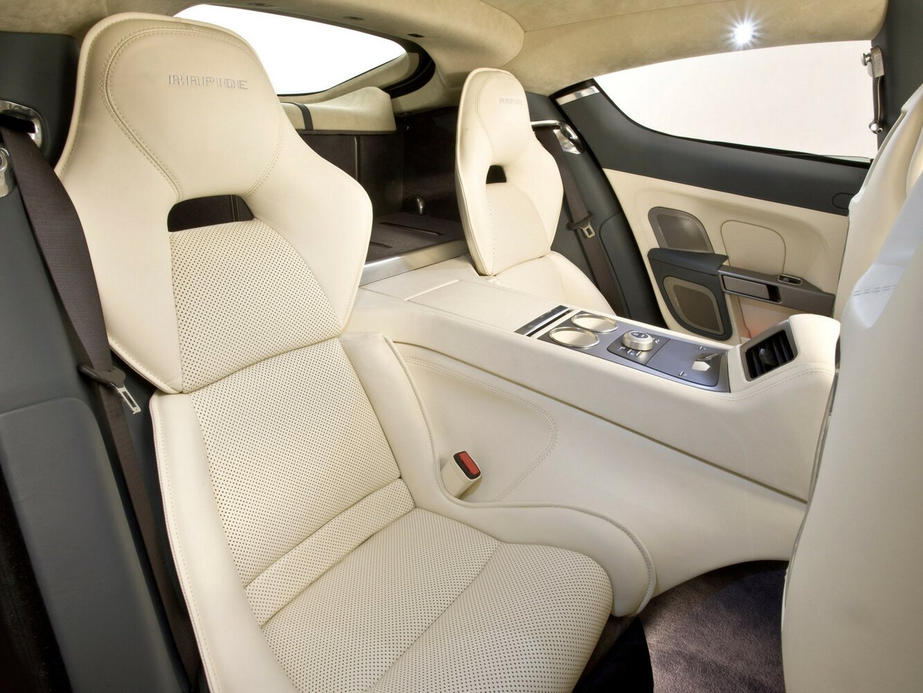 Aston Martin Rapide I, 2011, фото 11