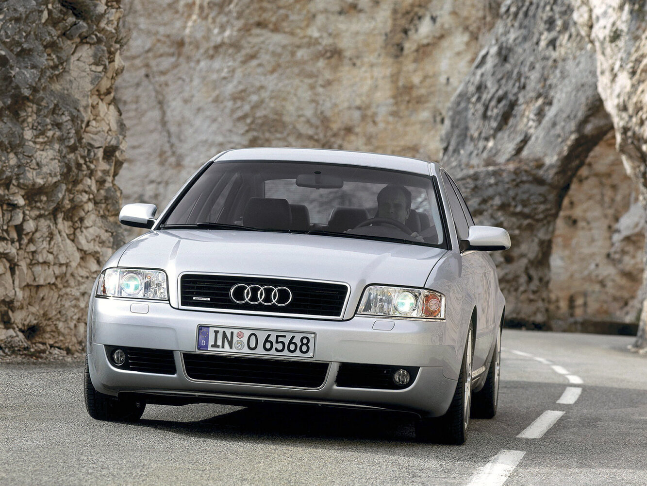 Audi A6 II (C5) Рестайлинг, 2003, фото 3