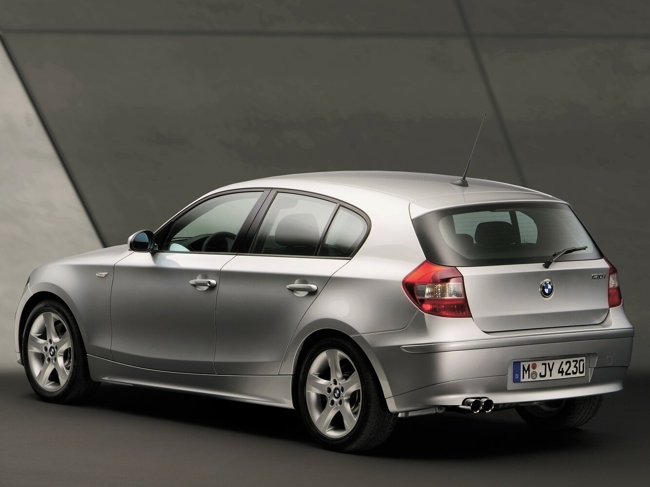 BMW 1 series I (E81/E82/E87/E88), 2004, фото 8