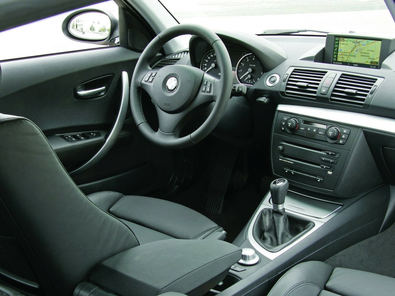 BMW 1 series I (E81/E82/E87/E88), 2004, фото 4