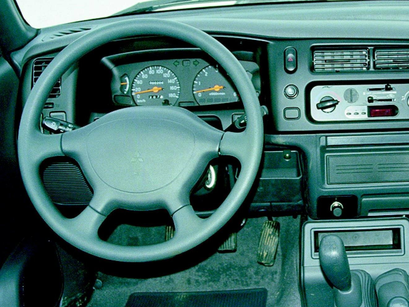 Mitsubishi L200 III, 2002, фото 4