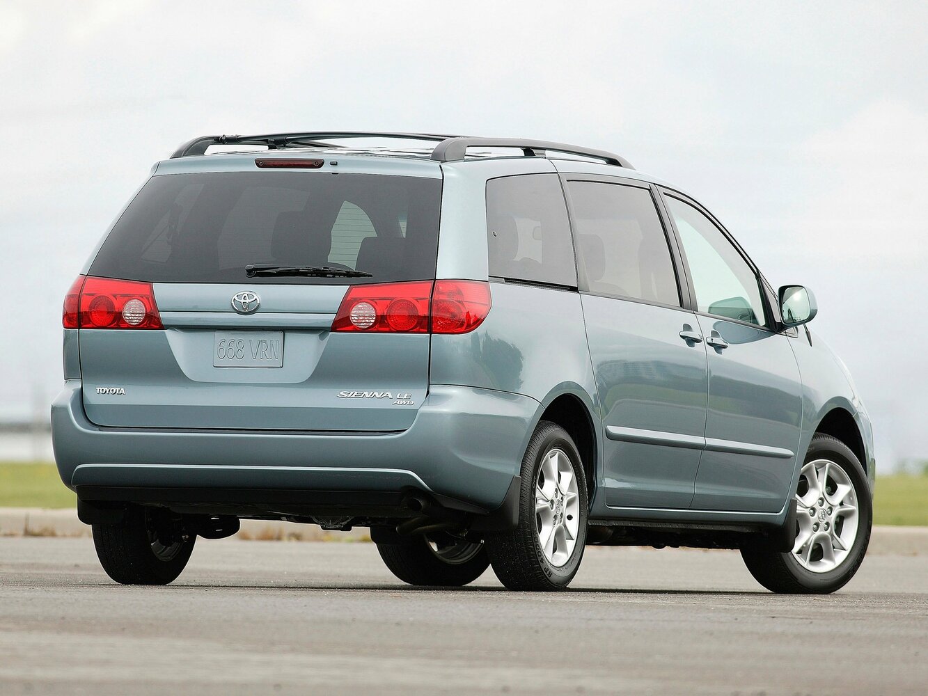 Toyota Sienna II Рестайлинг, 2006, фото 3