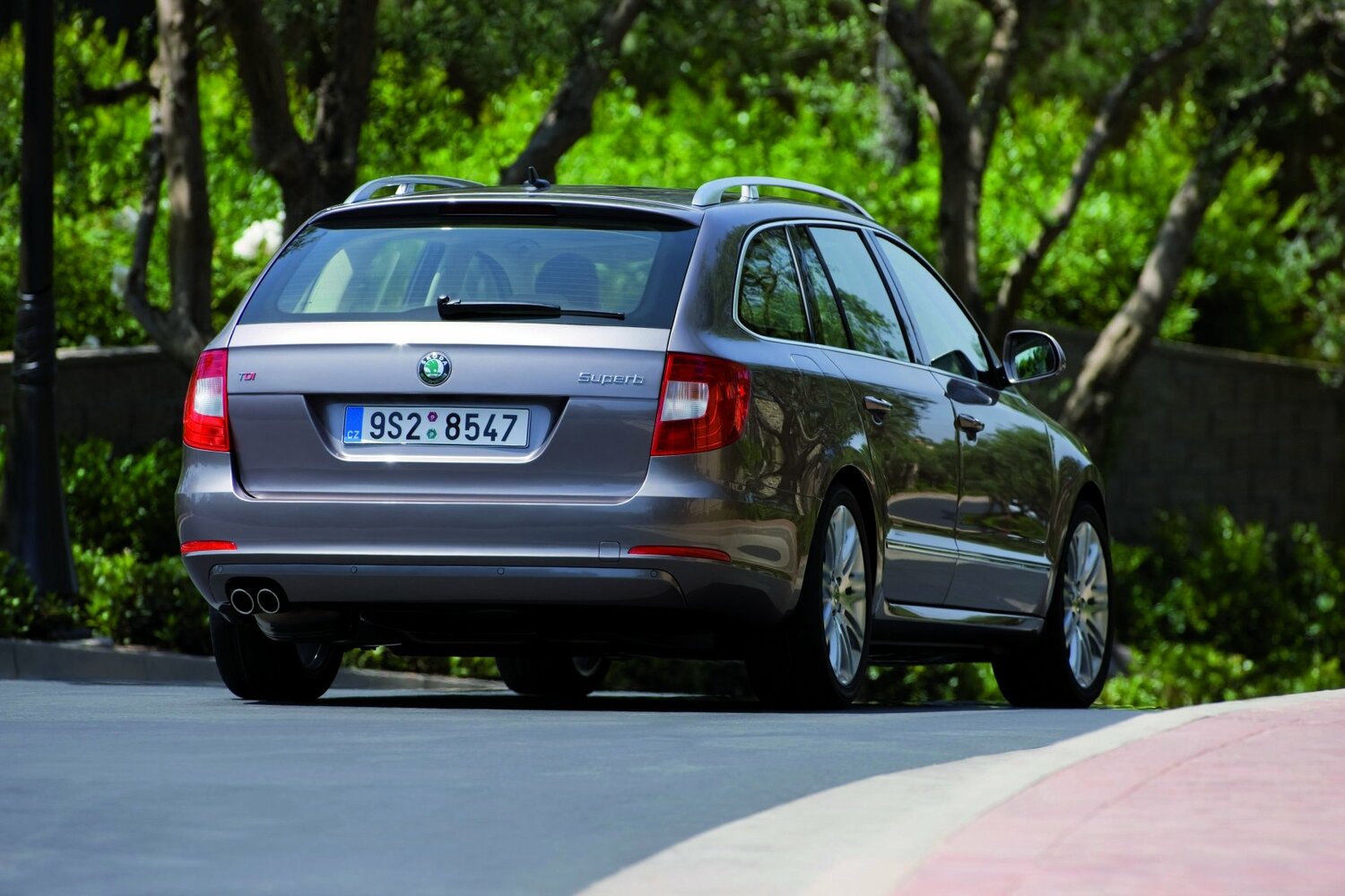 Skoda Superb II, 2013, фото 2