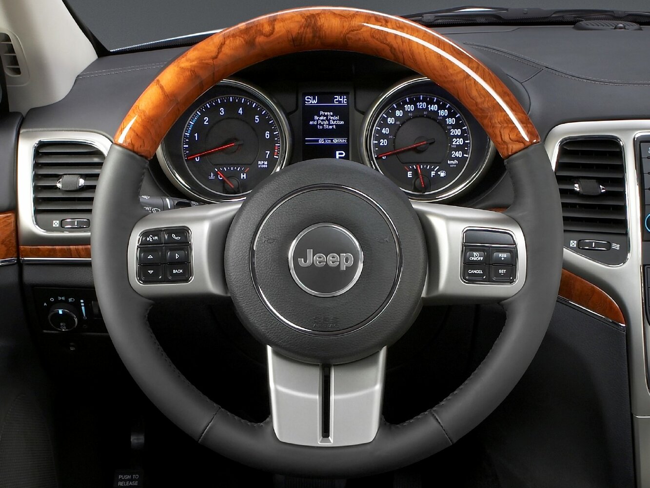 Jeep Grand Cherokee IV (WK2), 2011, фото 13