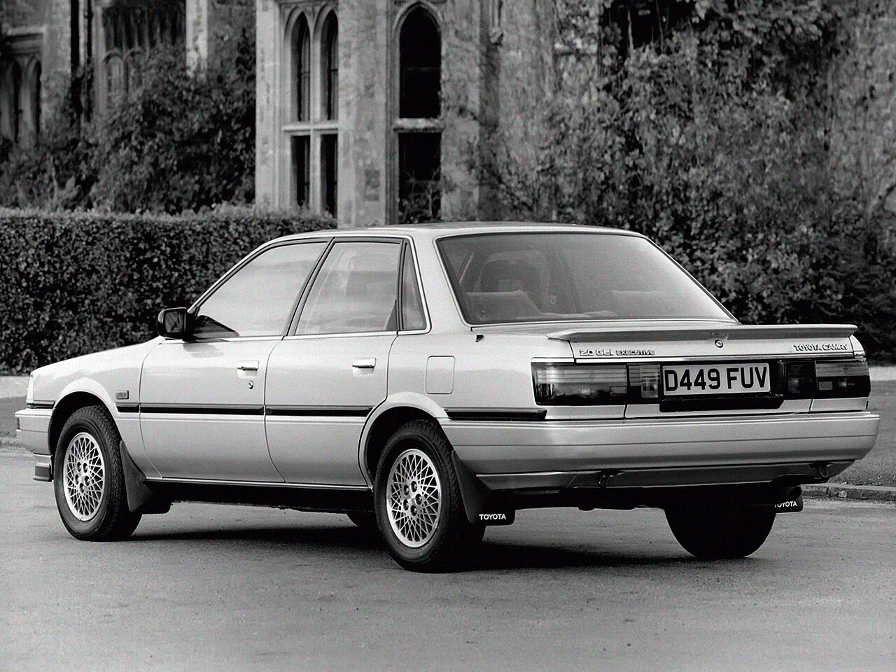 Toyota Camry II (V20), 1987, фото 5