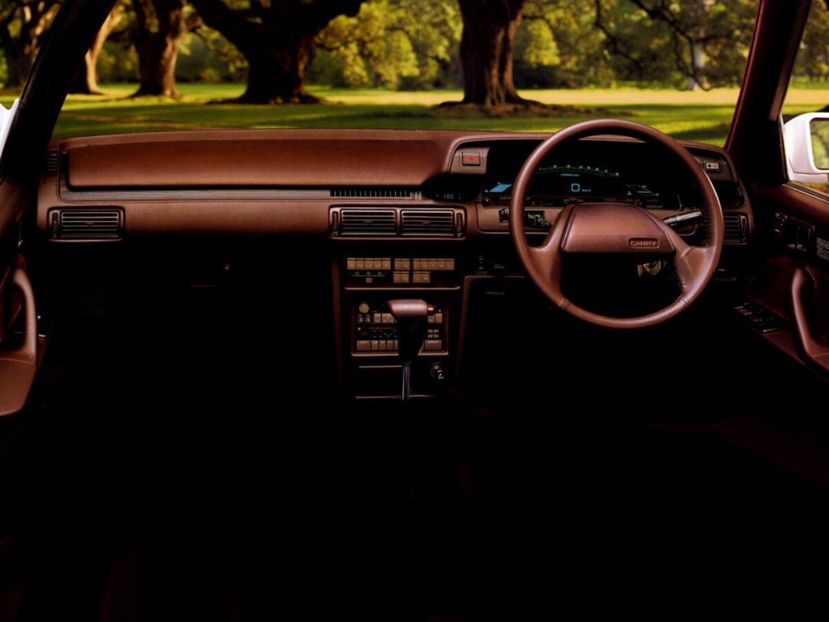 Toyota Camry II (V20), 1987, фото 7
