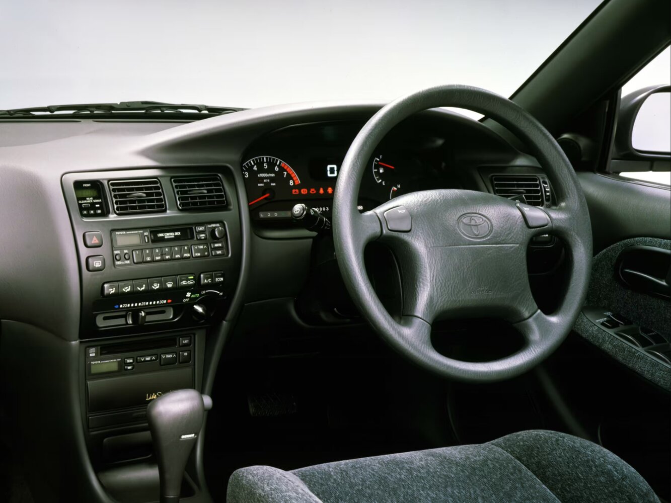Toyota Corolla VII (E100), 2000, фото 2