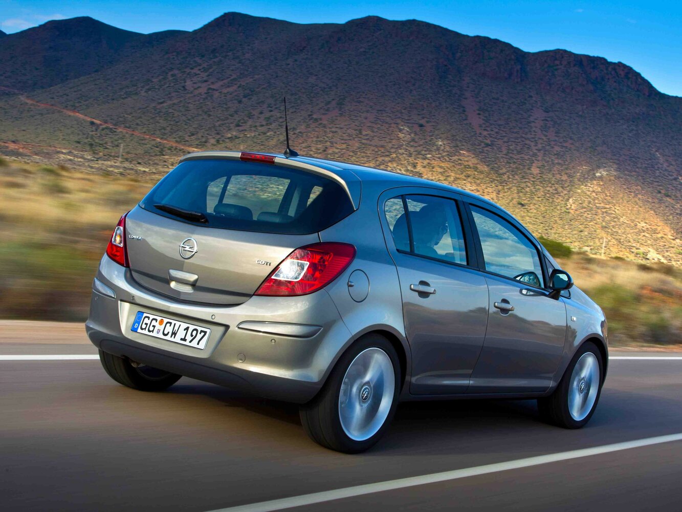 Opel Corsa D Рестайлинг II, 2014, фото 10