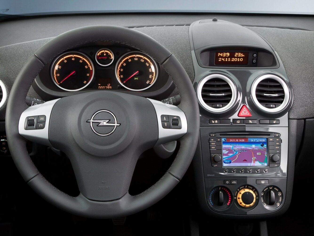 Opel Corsa D Рестайлинг II, 2014, фото 12