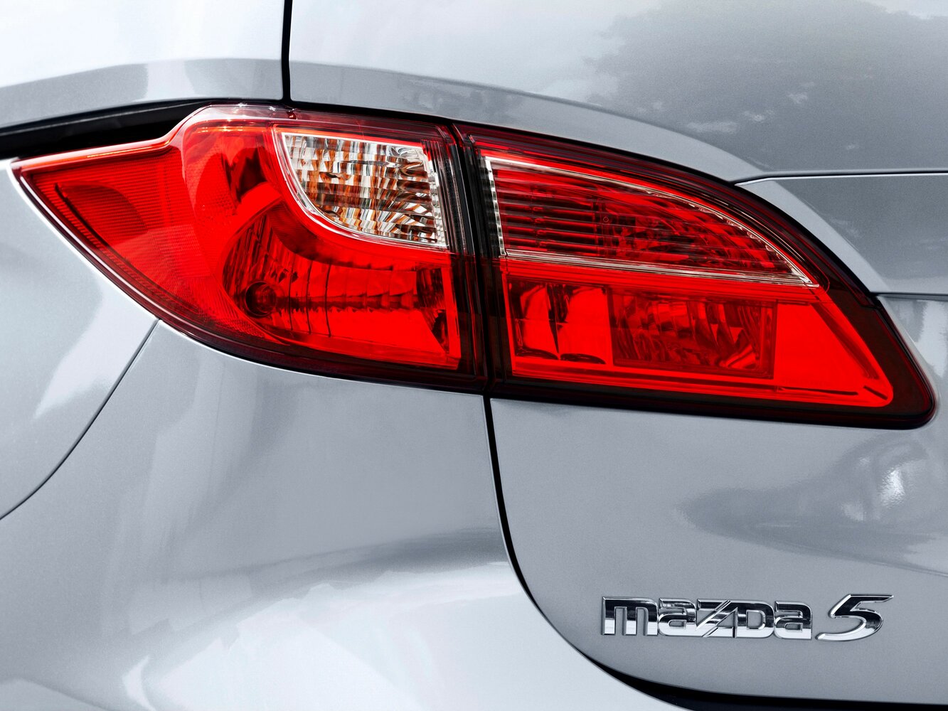 Mazda 5 II (CW), 2011, фото 9
