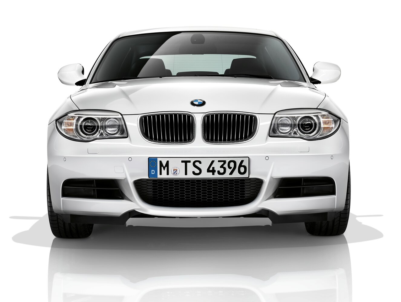 BMW 1 series I (E82/E88) Рестайлинг 2, 2014, фото 8