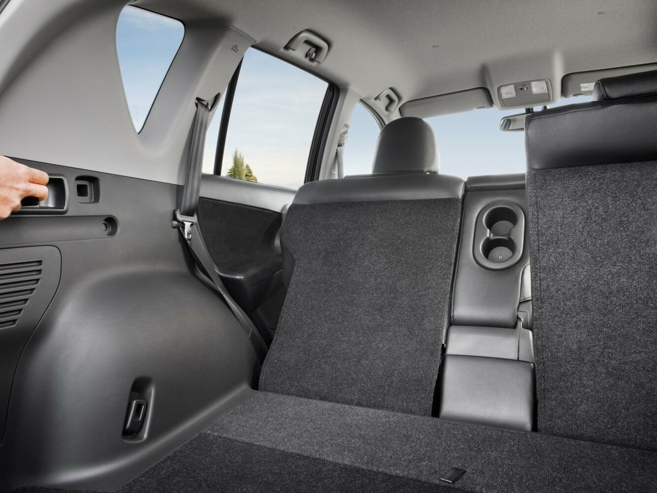 Toyota RAV4 III (XA30) Рестайлинг, 2012, фото 15