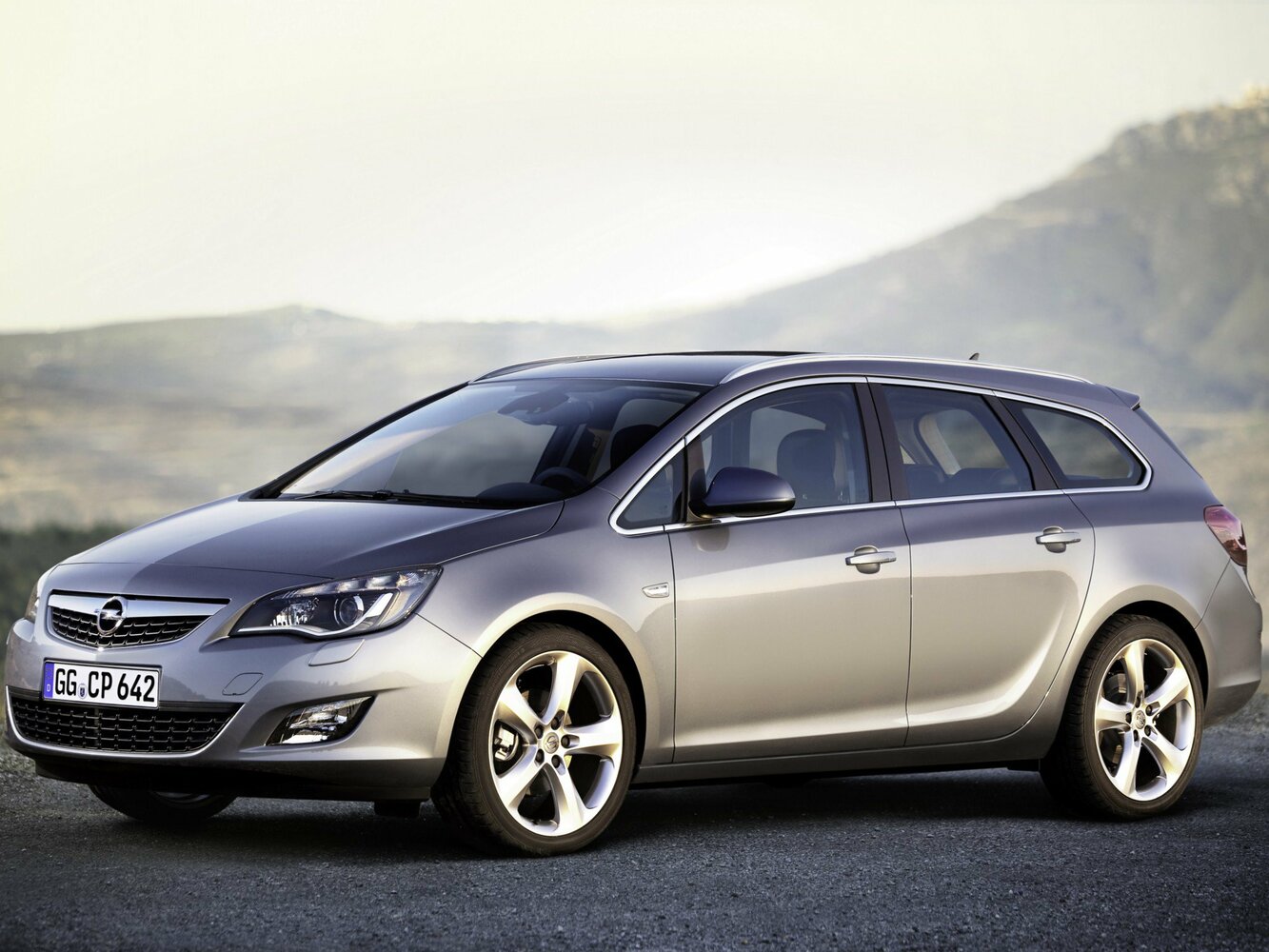 Opel Astra J, 2009, фото 3