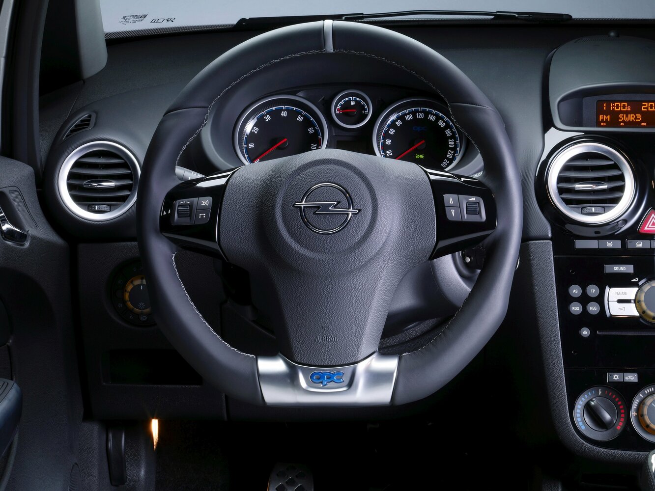 Opel Corsa OPC D Рестайлинг II, 2013, фото 6