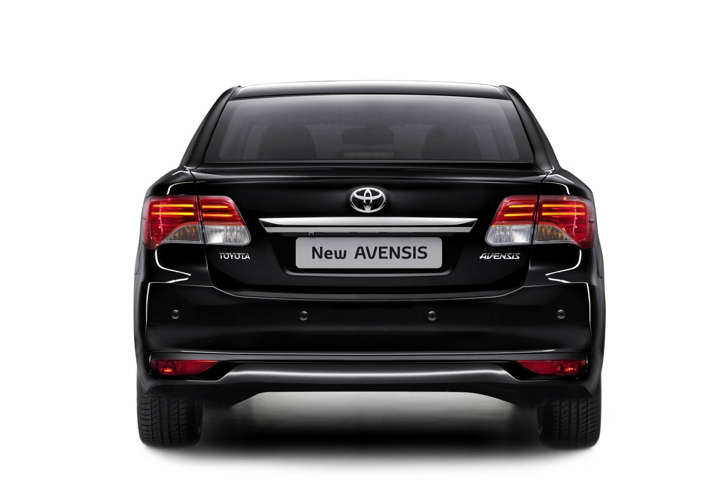 Toyota Avensis III Рестайлинг, 2013, фото 9