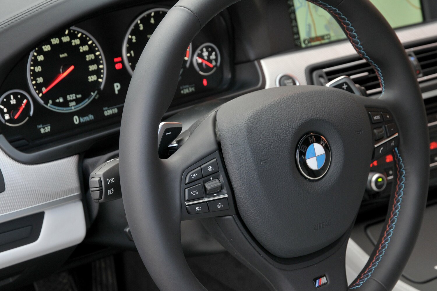BMW M5 V (F10), 2011, фото 15