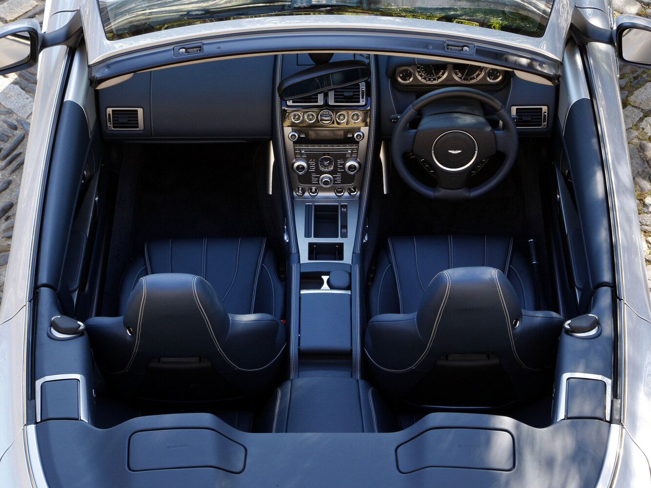 Aston Martin Virage II, 2011, фото 4