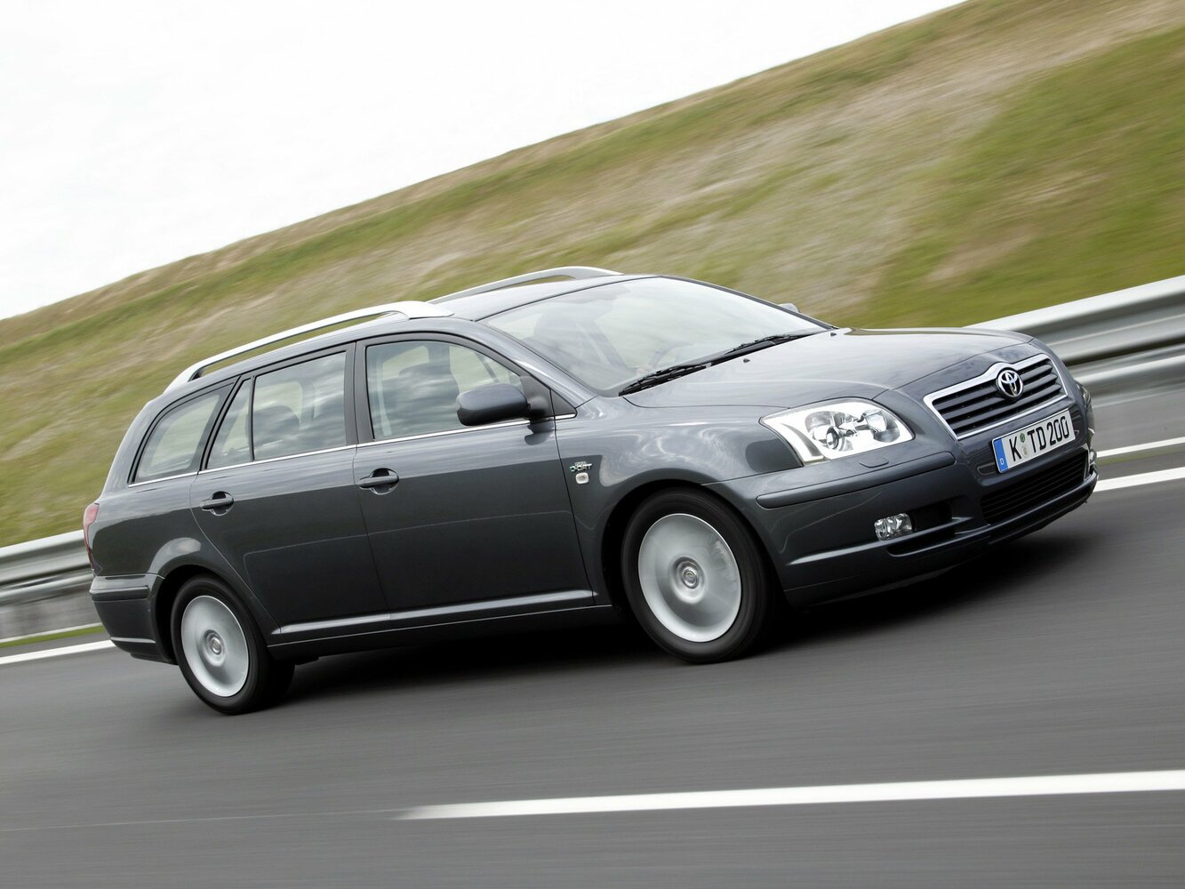 Toyota Avensis II, 2004, фото 6