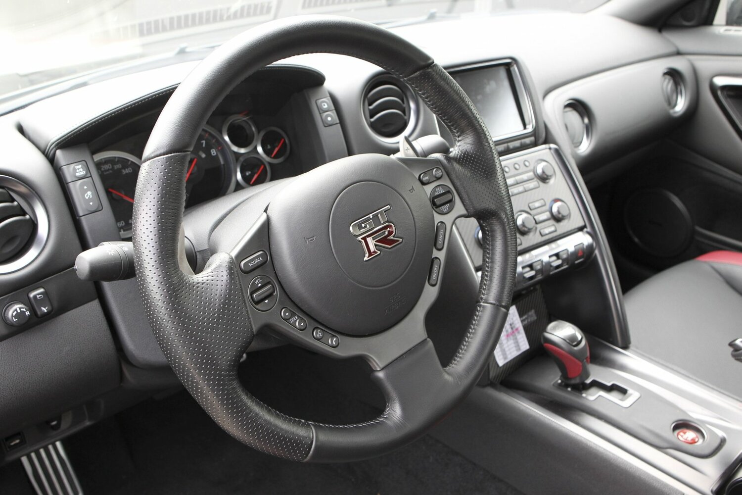 Nissan GT-R I Рестайлинг 1, 2013, фото 12