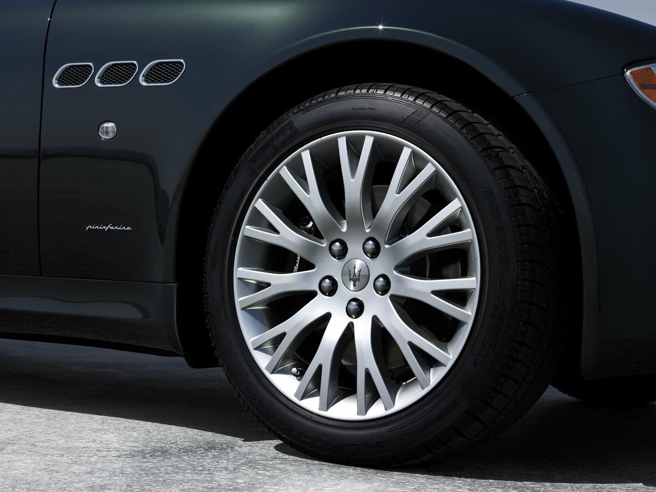 Maserati Quattroporte V Рестайлинг, 2012, фото 3