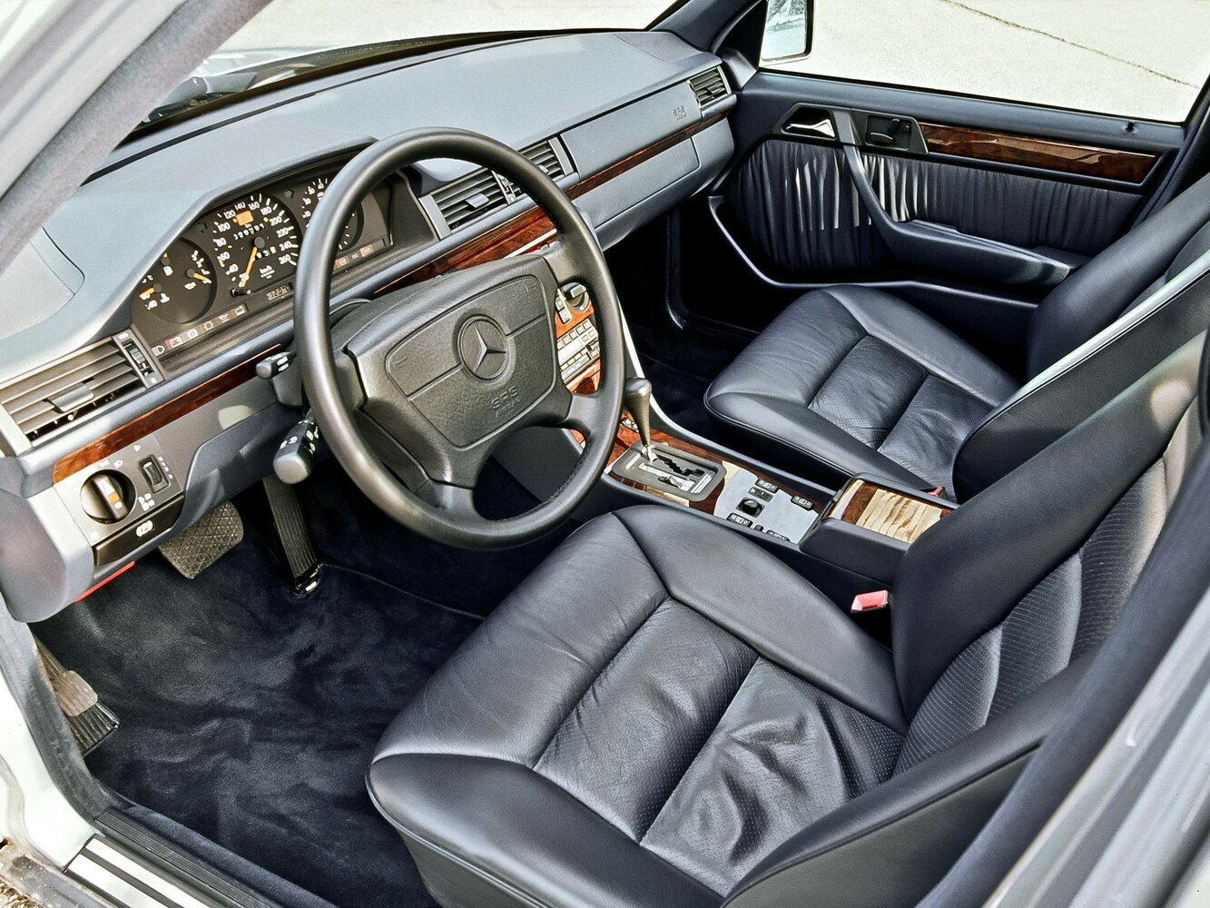 Mercedes-Benz E-Класс I (W124), 1992, фото 4