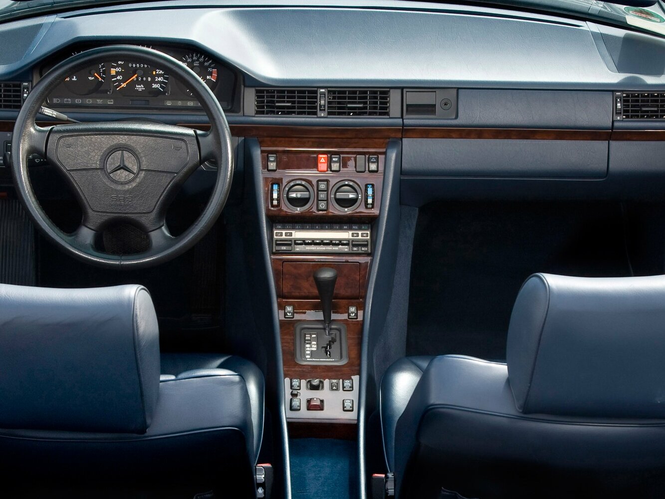 Mercedes-Benz E-Класс I (W124), 1992, фото 6