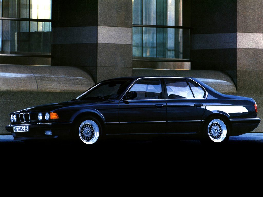 BMW 7 series II (E32), 1993, фото 6