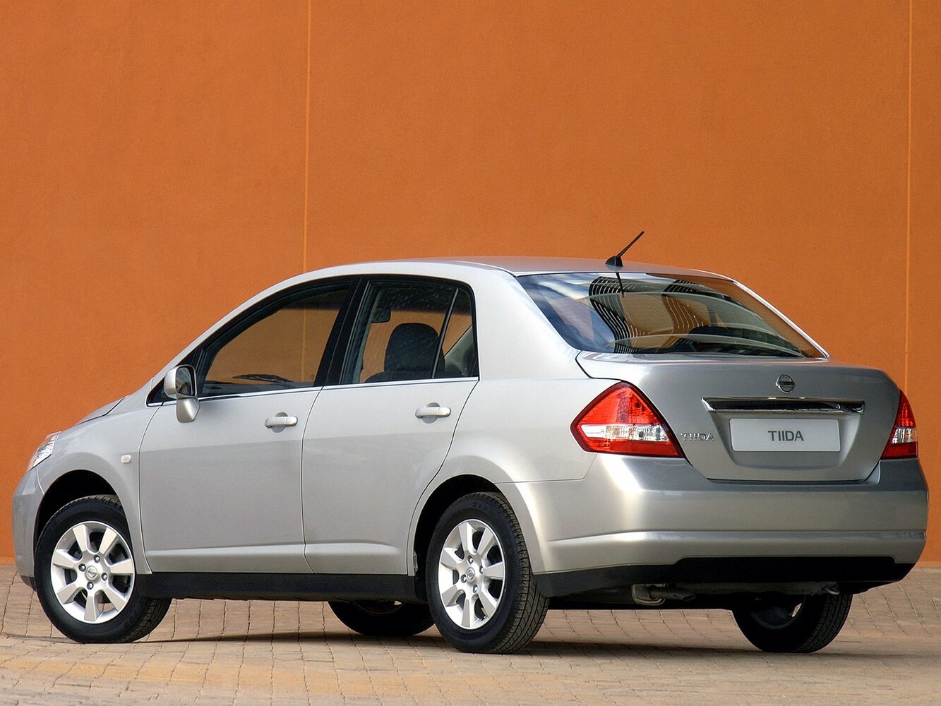 Nissan Tiida I, 2009, фото 2