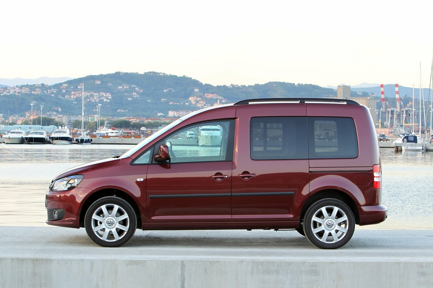 Volkswagen Caddy III Рестайлинг, 2012, фото 11
