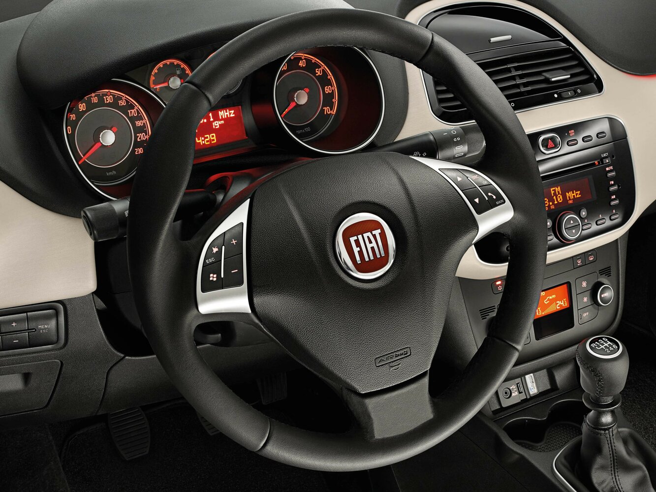 Fiat Punto III Punto, 2018, фото 10