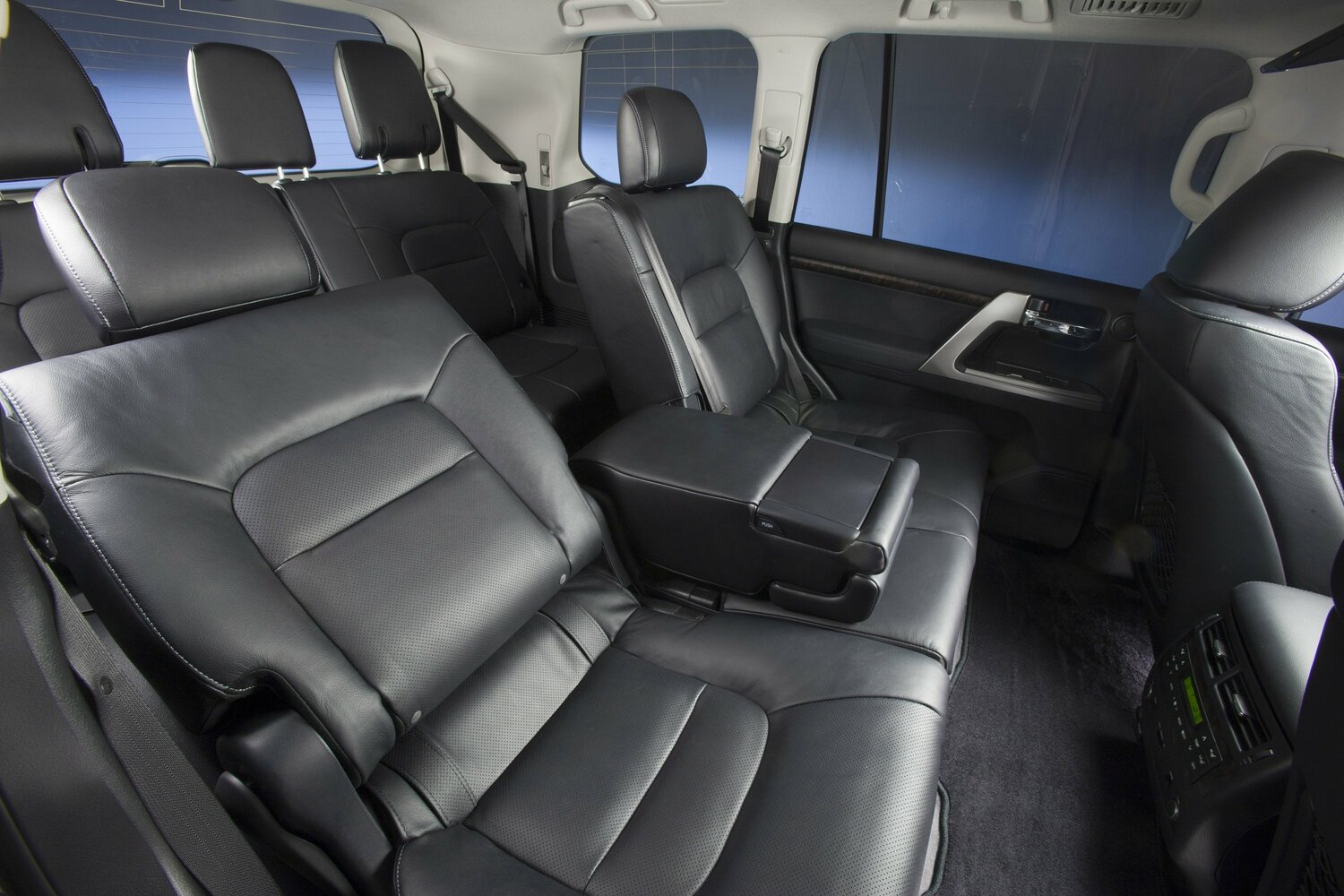 Toyota Land Cruiser 200 Series Рестайлинг 1, 2015, фото 8