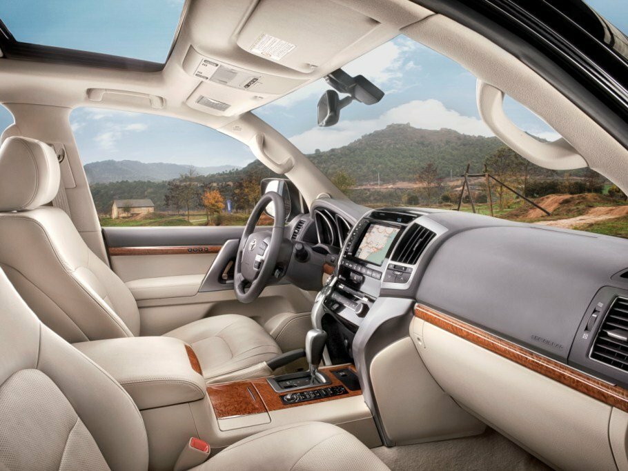 Toyota Land Cruiser 200 Series Рестайлинг 1, 2015, фото 13