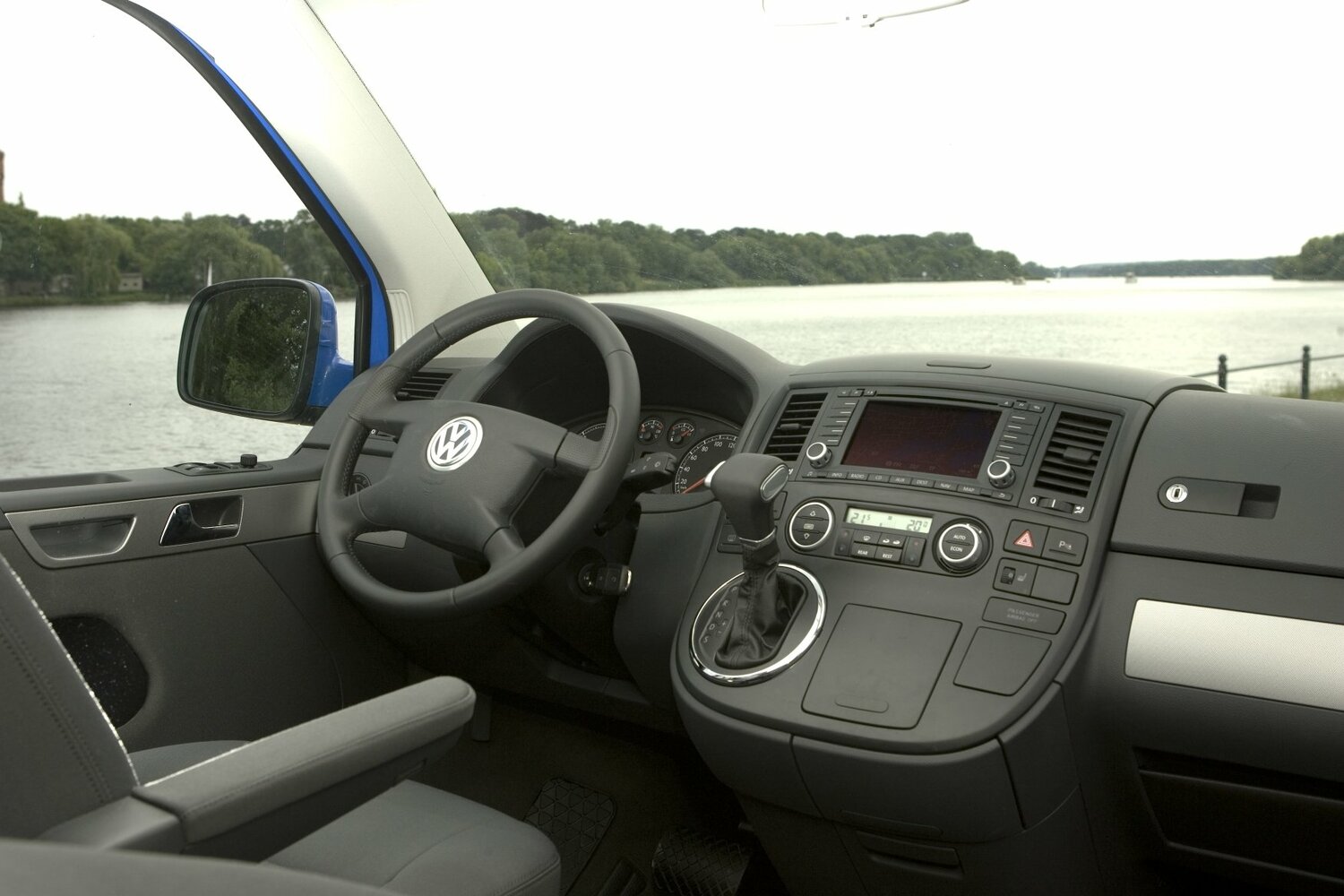 Volkswagen Multivan T5, 2006, фото 4