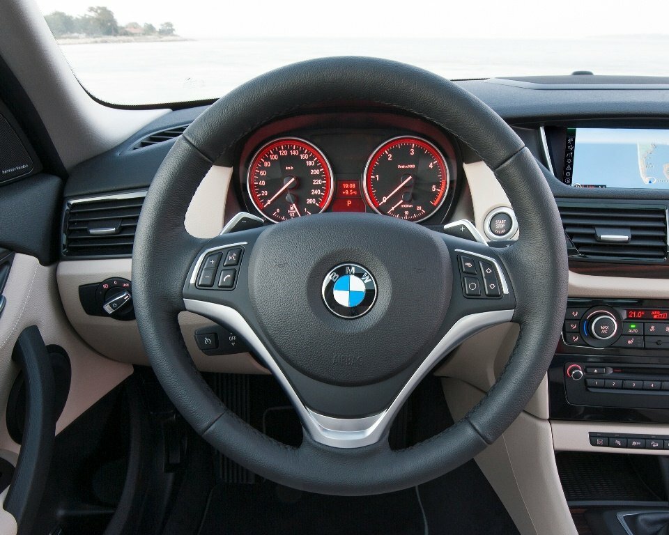 BMW X1 I (E84) Рестайлинг, 2015, фото 3